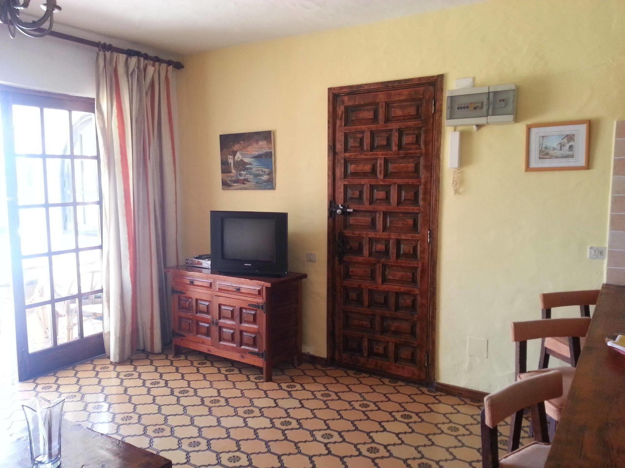 Apartamentos El Chaparral Playa del Ingles  Ngoại thất bức ảnh
